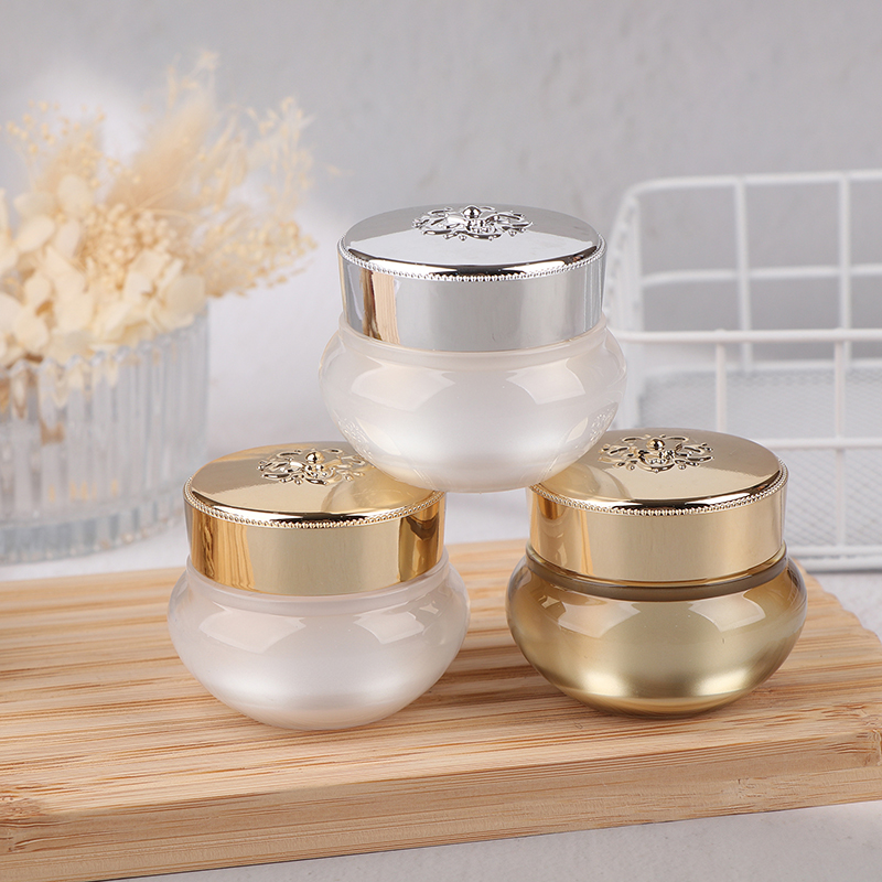 عبوات كريم أكريليك فارغة للسفر - مراجعة Luxury Skincare Cream وسعره