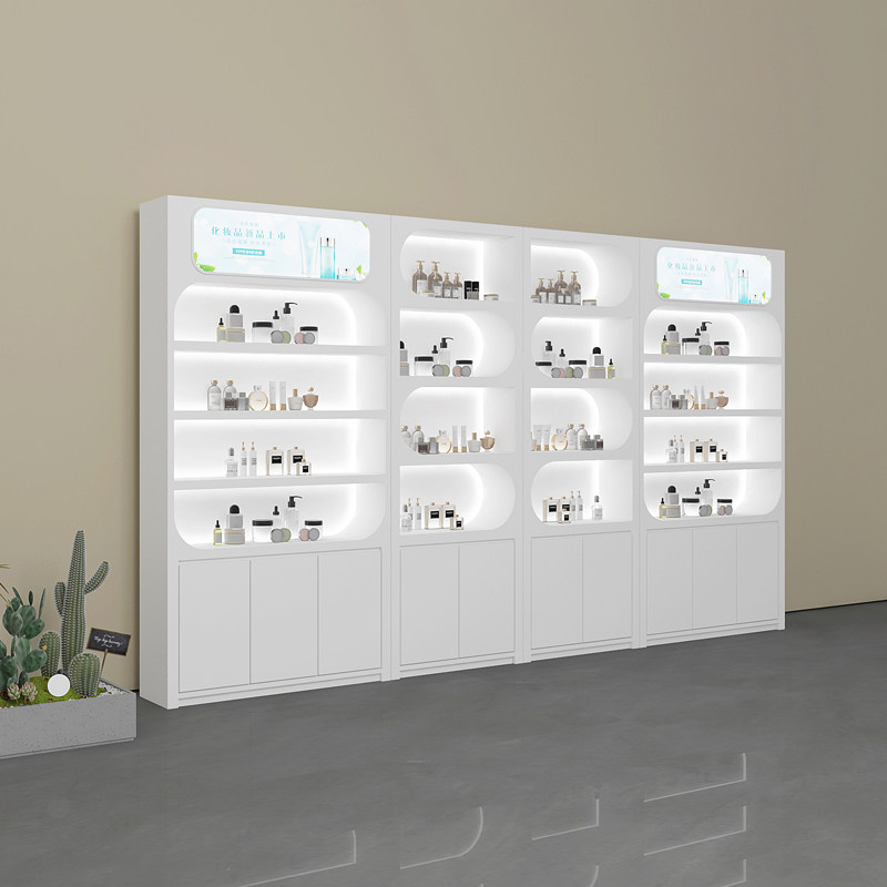 خزانة عرض لصالون التجميل بتصمي - مراجعة Luxury Skincare & Spa وسعره